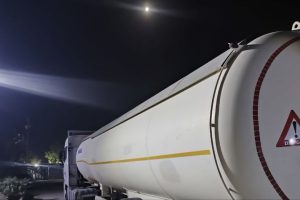 توقیف بونکر حامل جنس قاچاق