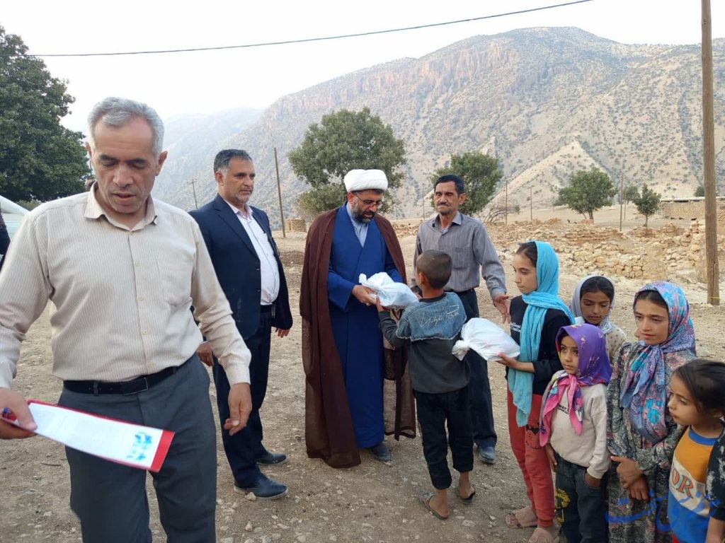 کمک به دانش آموزان جلاله
