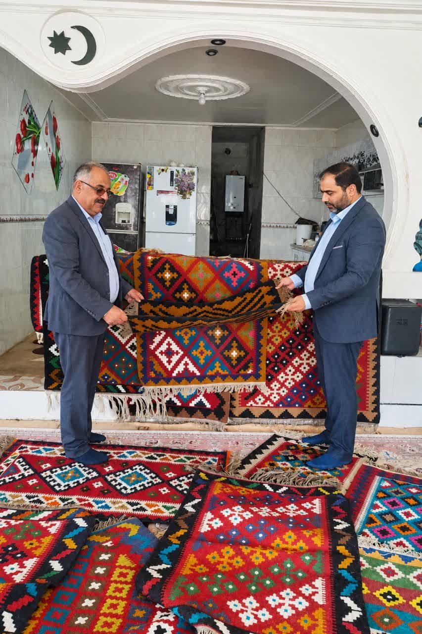 گلیم بافی بانوی میمند