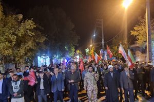 تجمعات شبانه سی‌سخت در حمایت از رهبری